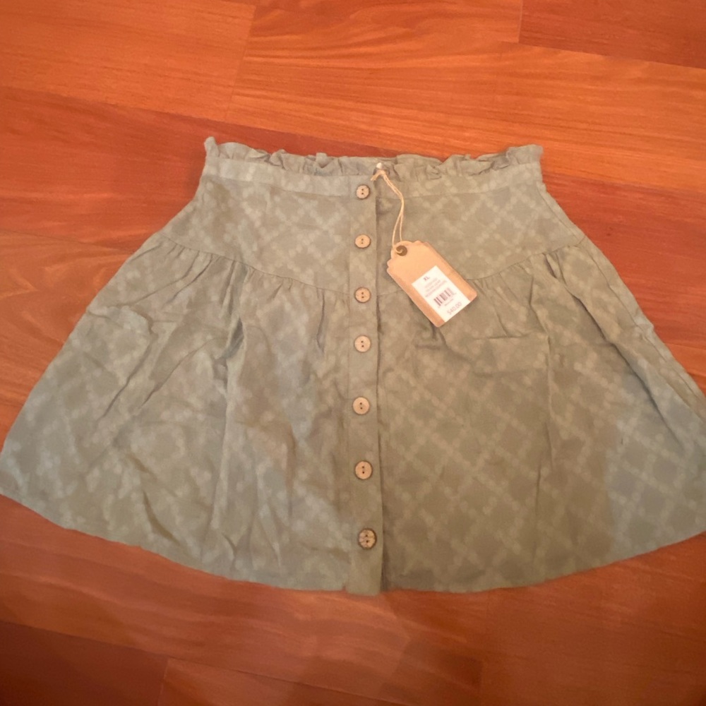 True Craft Olive Skirt